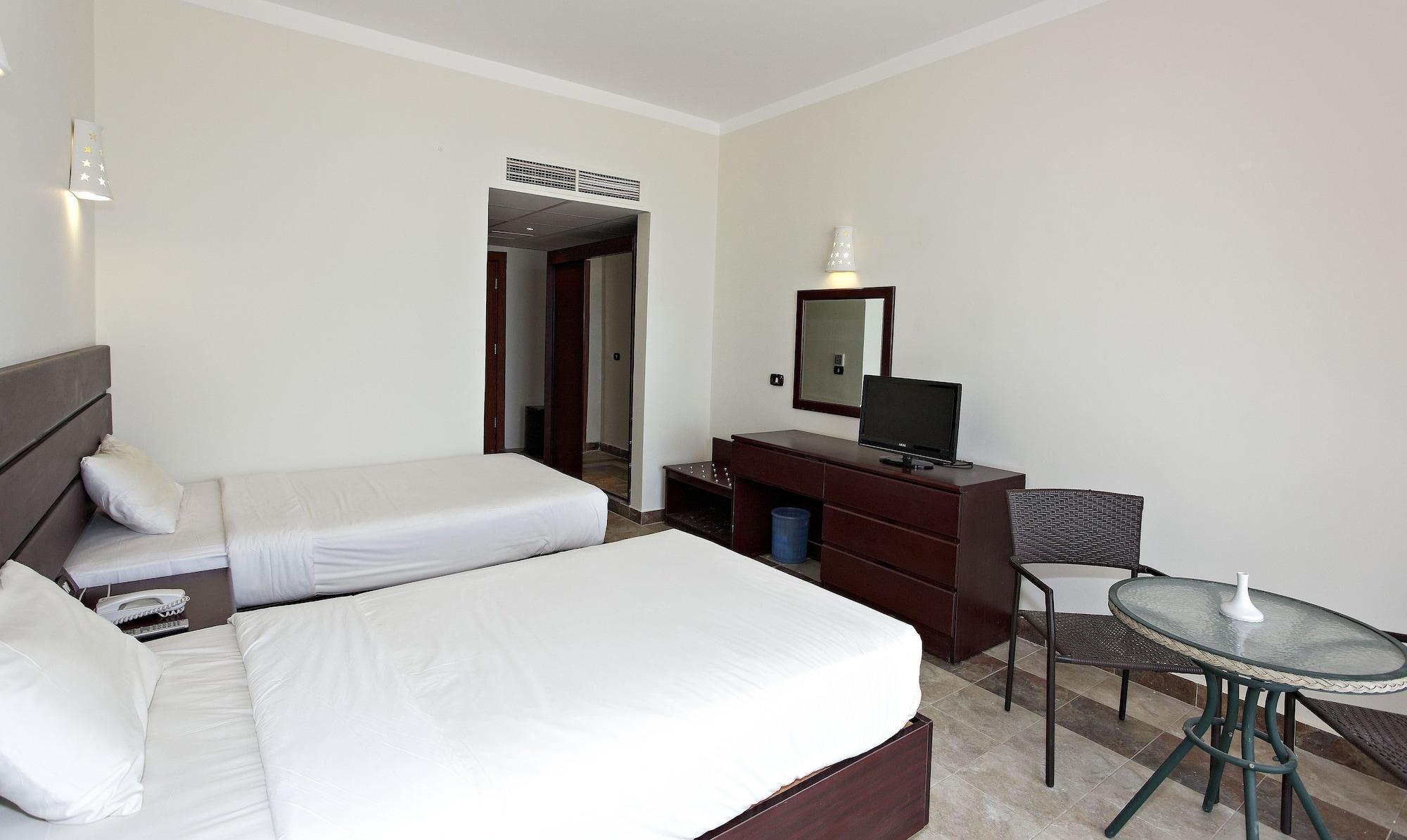 Three Corners Equinox Beach Resort Marsa Alam Esterno foto