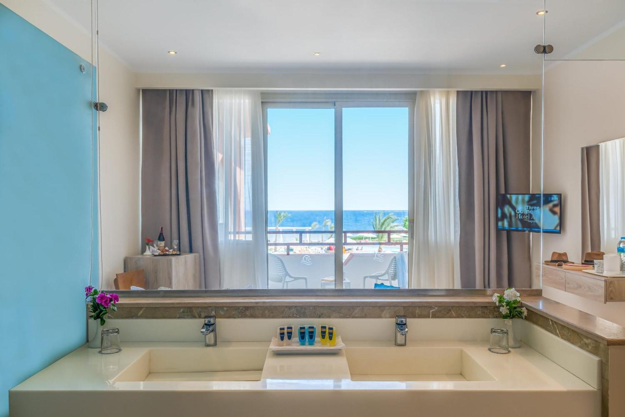 Three Corners Equinox Beach Resort Marsa Alam Esterno foto
