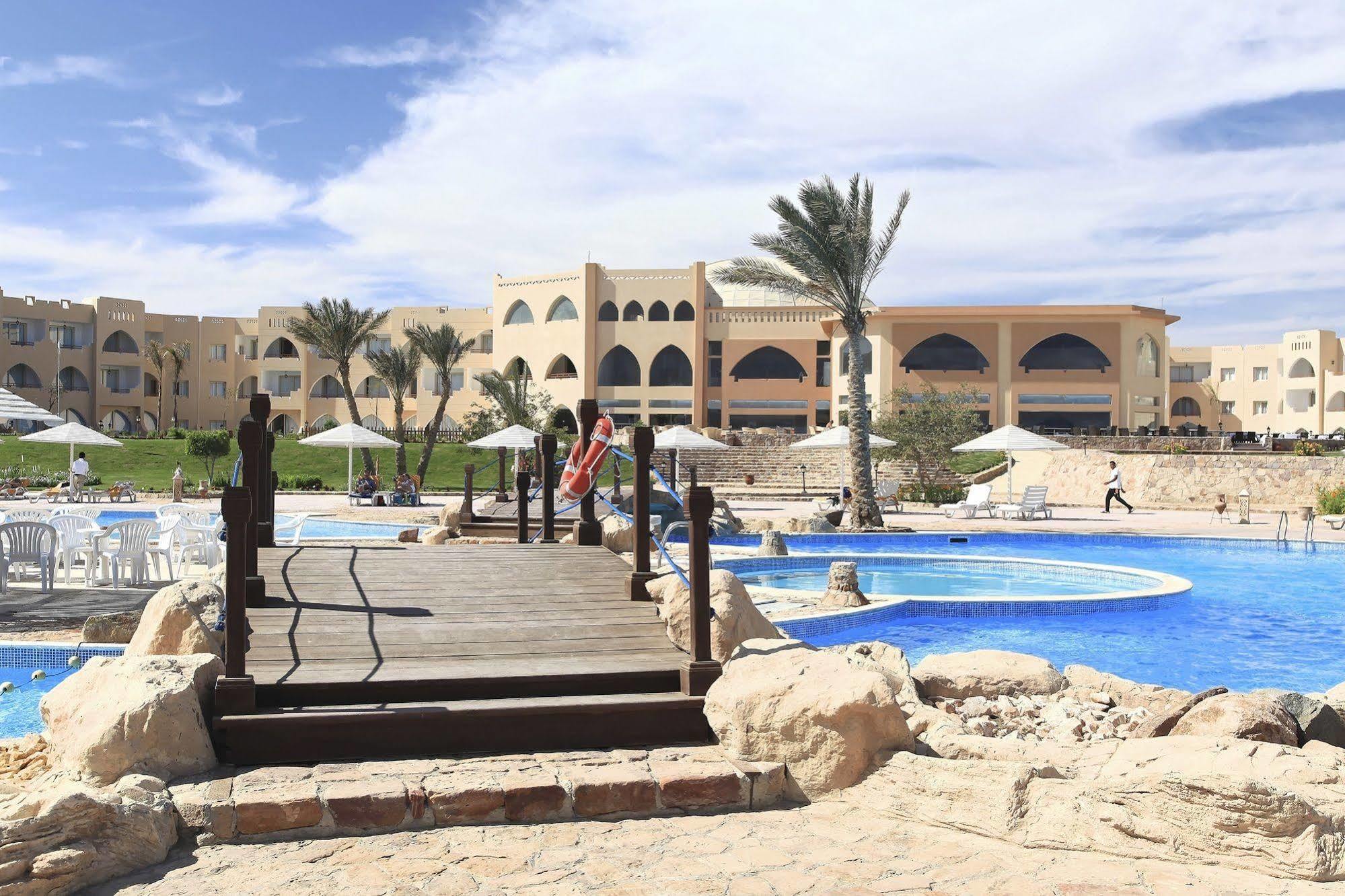 Three Corners Equinox Beach Resort Marsa Alam Esterno foto